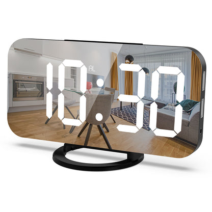 Horloges/cadrans avec LED et miroir